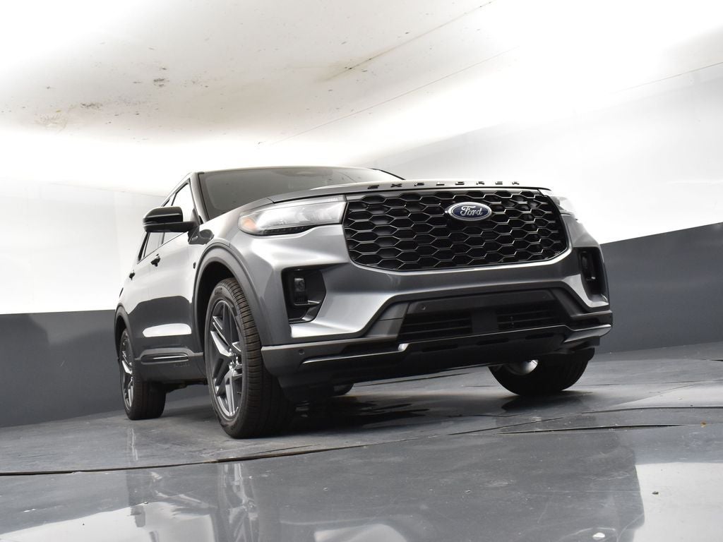 2026 Ford Explorer ST-Line 300A