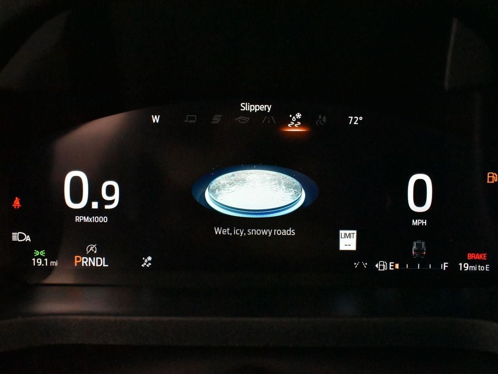 2026 Ford Explorer ST-Line 300A