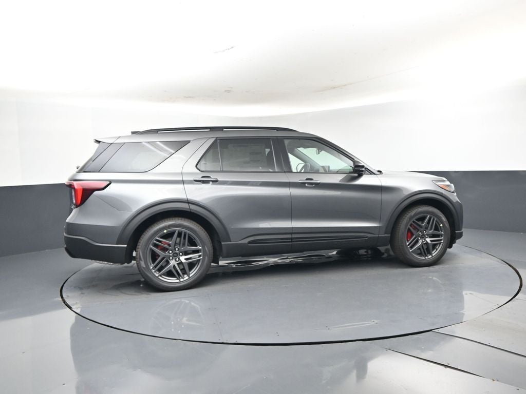 2026 Ford Explorer ST-Line 300A