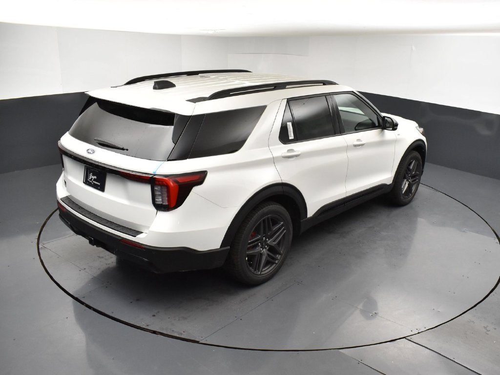 2027 Ford Explorer ST-Line 300A