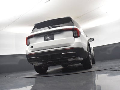 2027 Ford Explorer ST-Line 300A