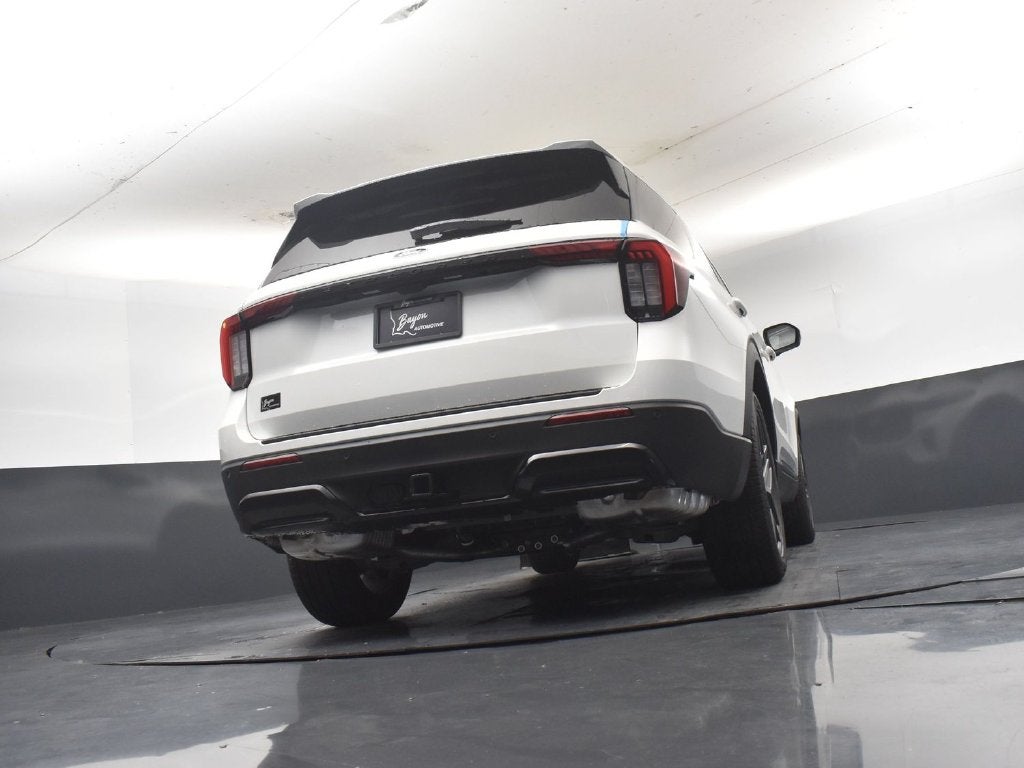 2027 Ford Explorer ST-Line 300A