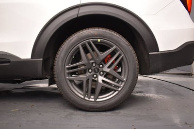 2027 Ford Explorer ST-Line 300A