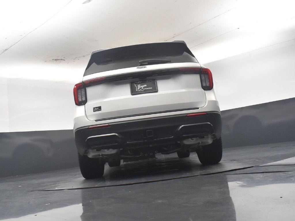 2026 Ford Explorer ST-Line 300A