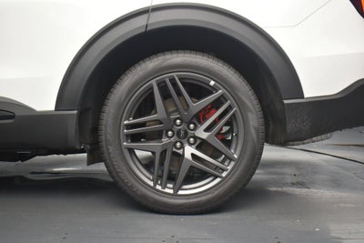 2026 Ford Explorer ST-Line 300A