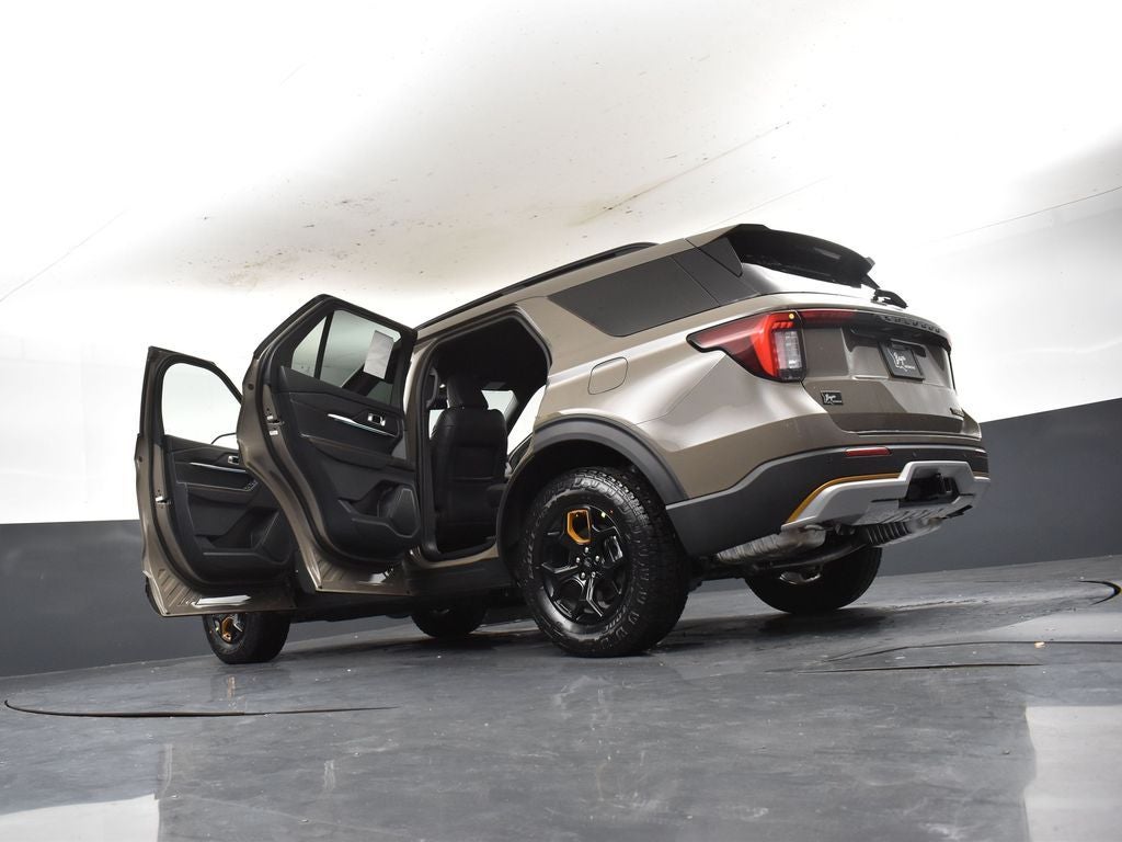 2026 Ford Explorer Tremor 800A