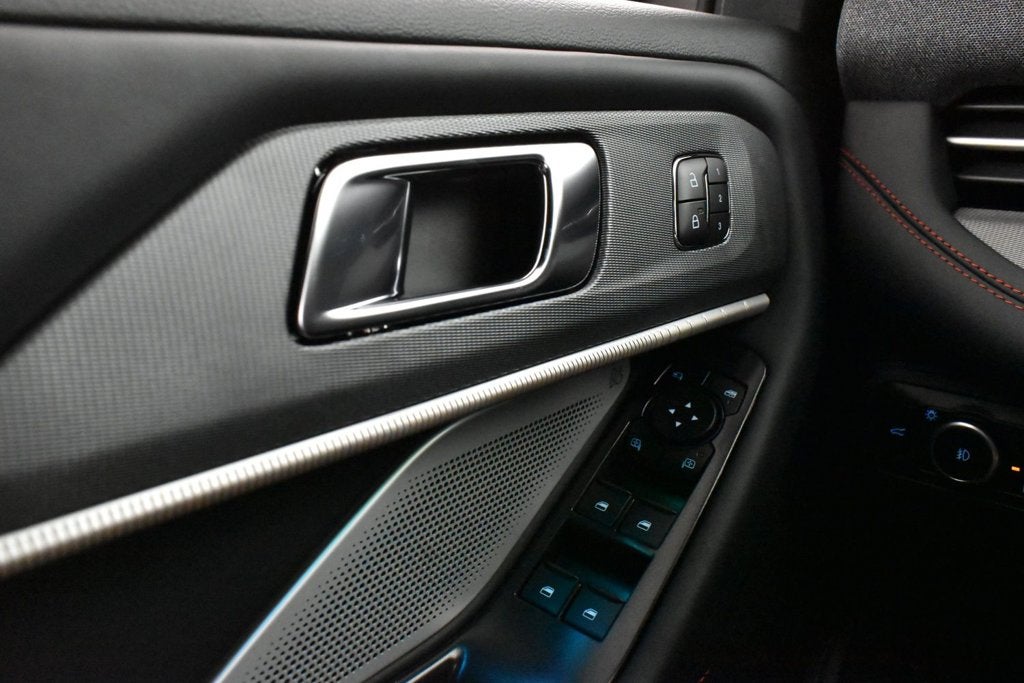 2027 Ford Explorer ST 400A