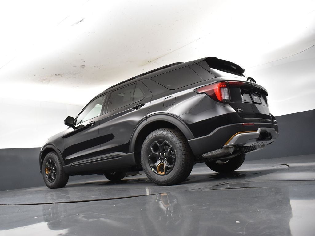 2026 Ford Explorer Tremor 800A