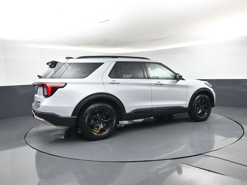 2026 Ford Explorer Tremor 800A