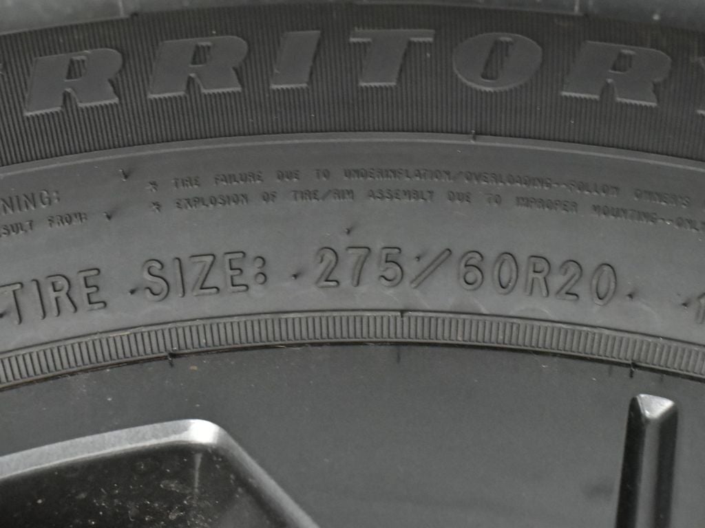 2025 Ford F-150 Lightning Lariat 511A