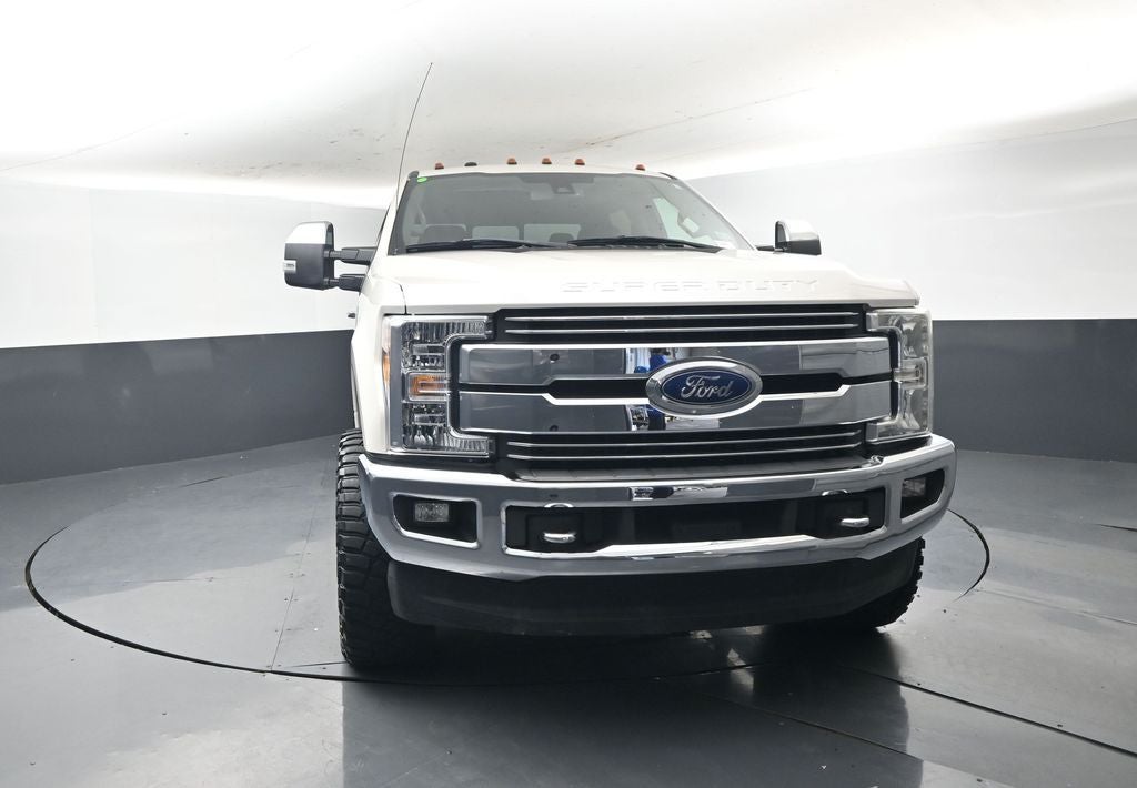 2017 Ford F-250SD Lariat 608A