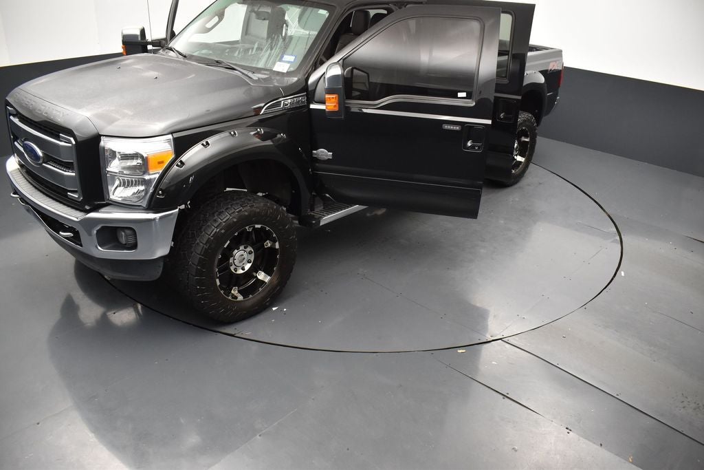 2015 Ford F-250SD Lariat 608A