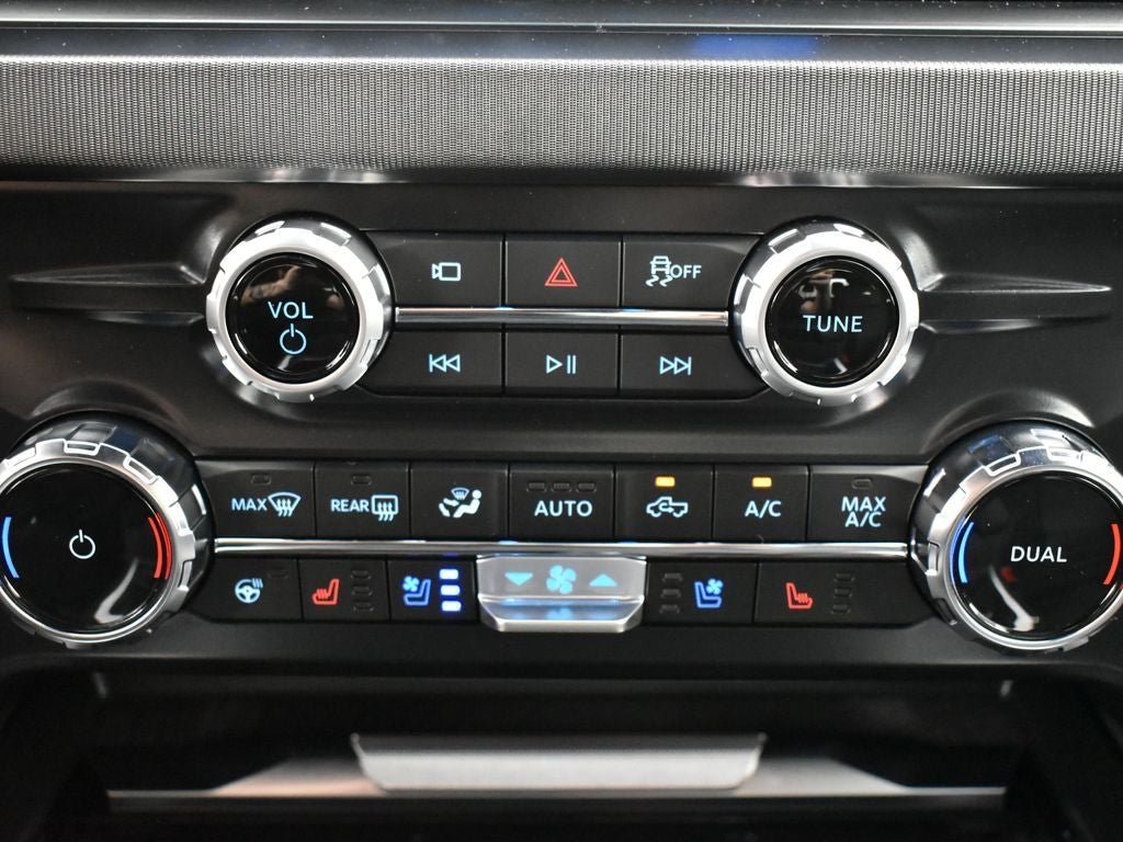 2025 Ford F-250SD Platinum 703A