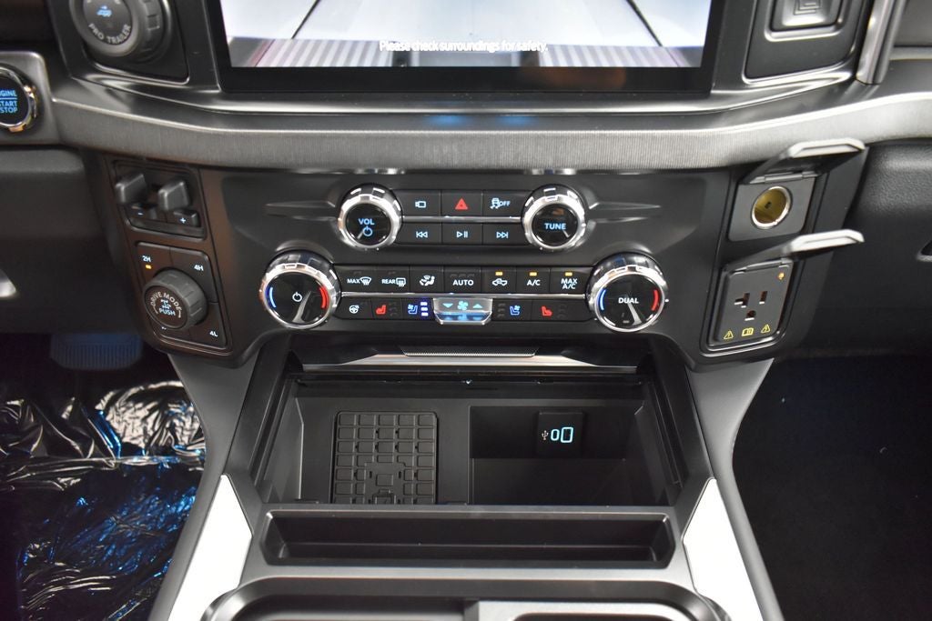 2026 Ford F-250SD Platinum 703A