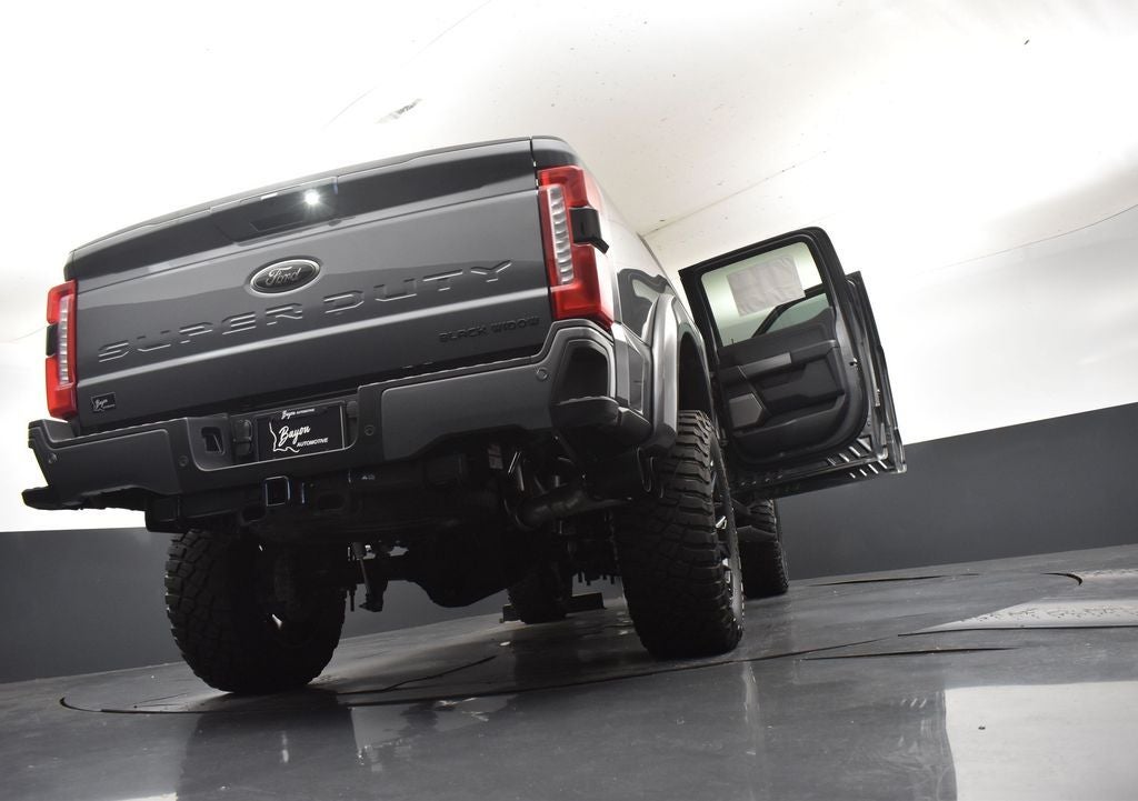 2026 Ford F-250SD Lariat Black Widow