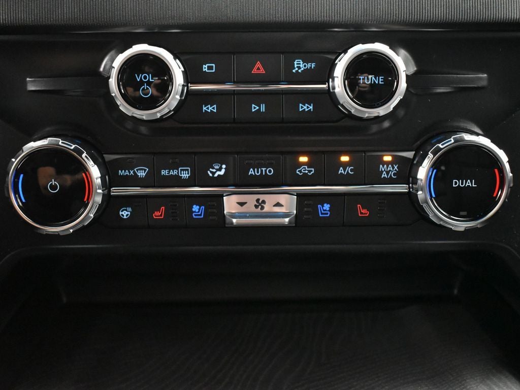 2025 Ford F-250SD Platinum 703A