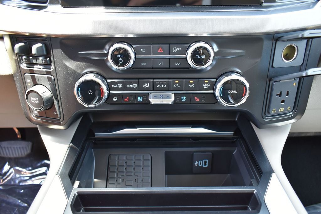 2026 Ford F-250SD Platinum 703A