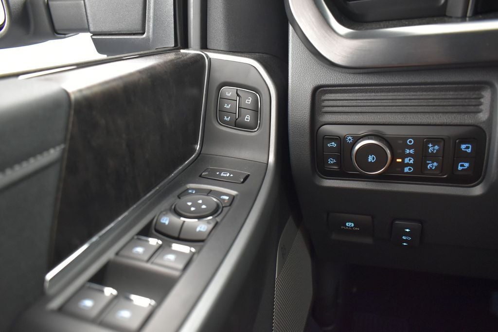 2026 Ford F-250SD SCA Black Widow