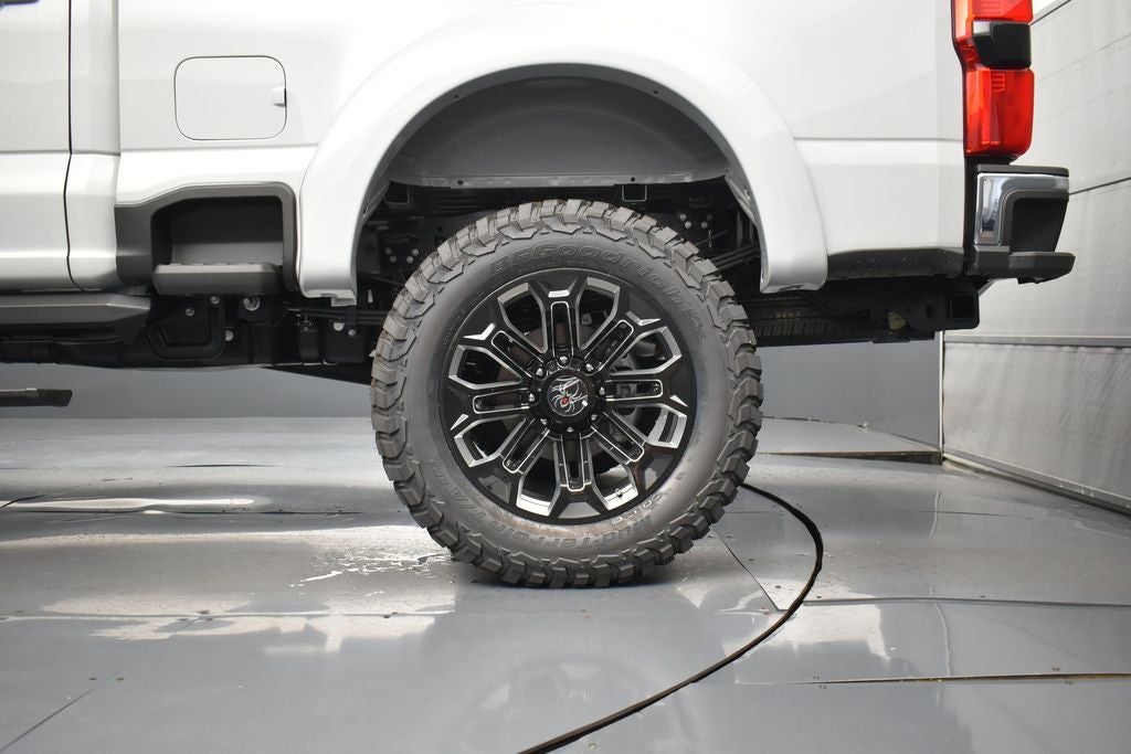 2026 Ford F-250SD SCA Black Widow