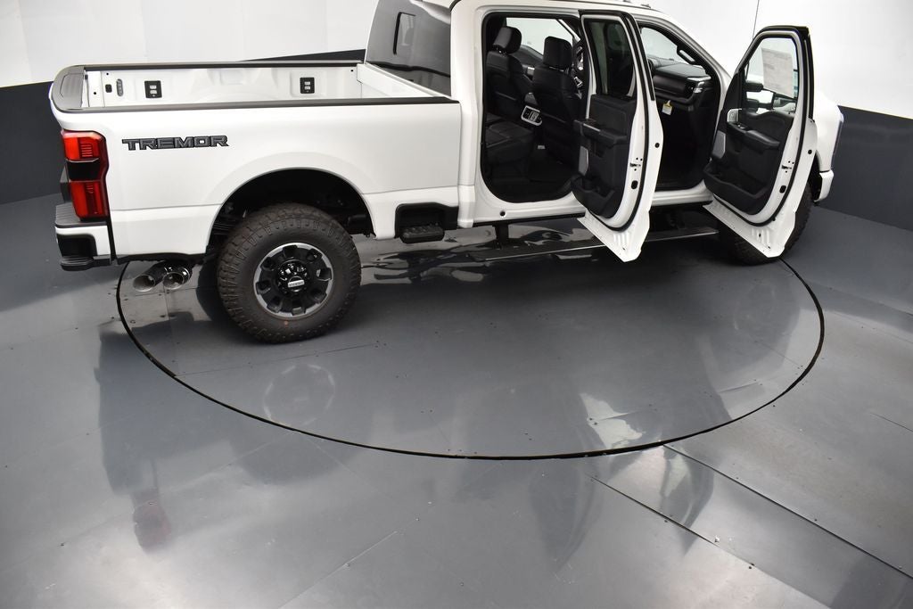 2026 Ford F-250SD Platinum 703A