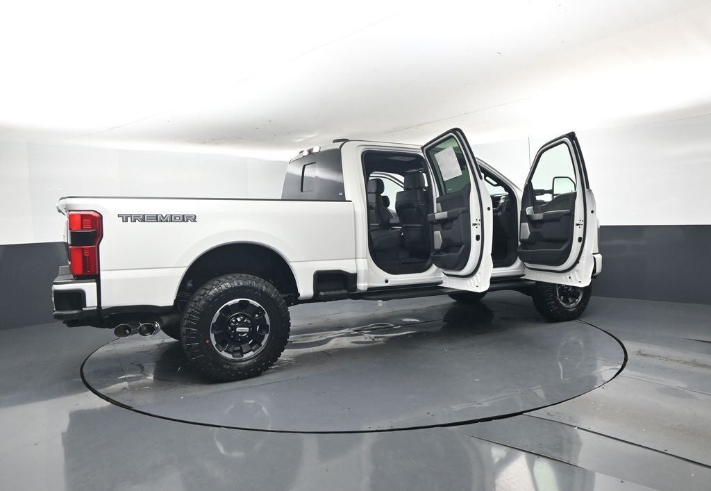 2026 Ford F-250SD Platinum 703A