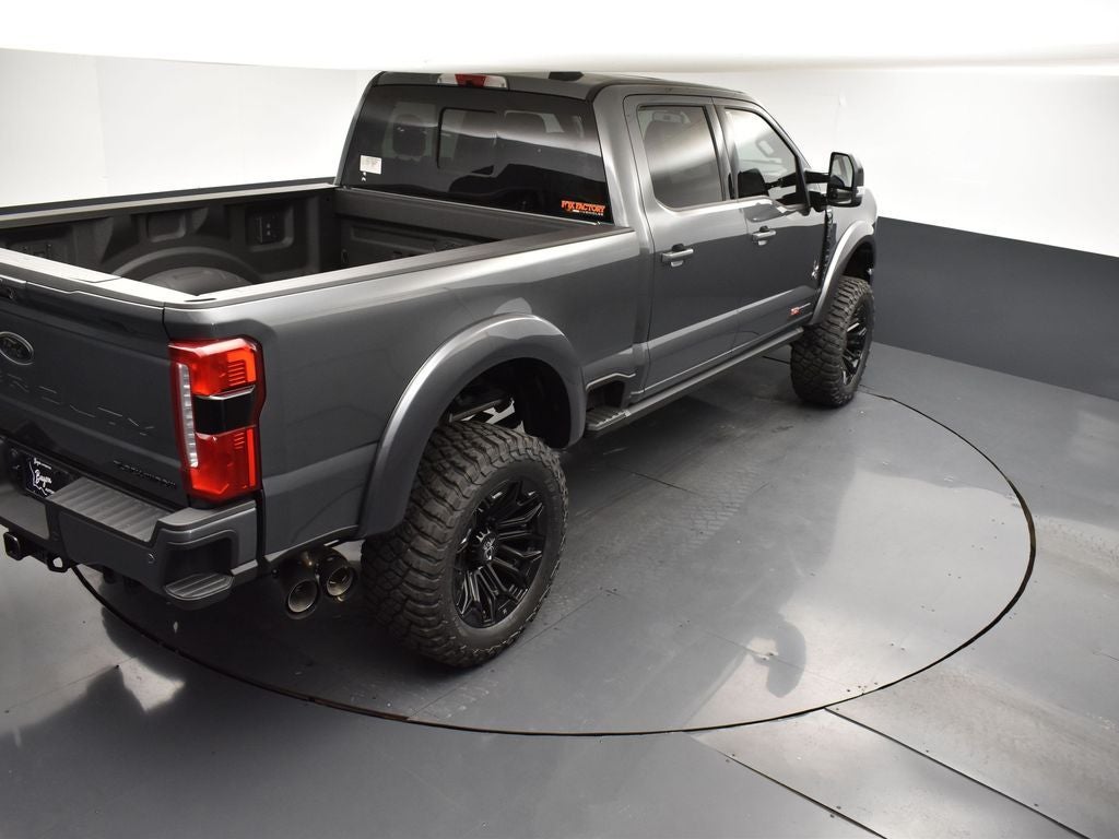 2026 Ford F-250SD Lariat Black Widow