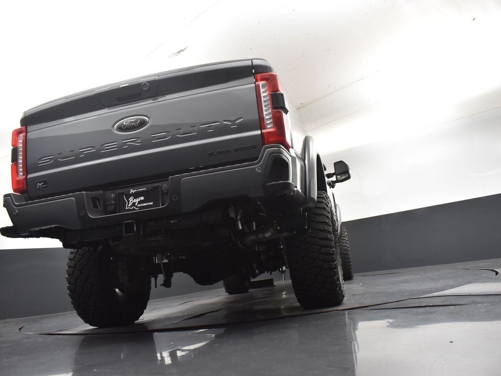 2026 Ford F-250SD Lariat Black Widow