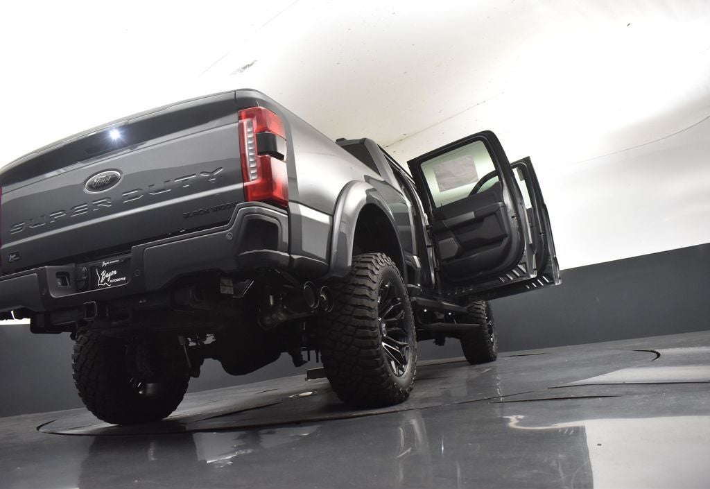 2026 Ford F-250SD Lariat Black Widow