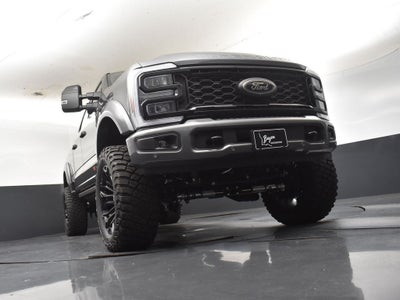 2026 Ford F-250SD Lariat Black Widow