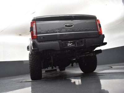 2026 Ford F-250SD Lariat Black Widow
