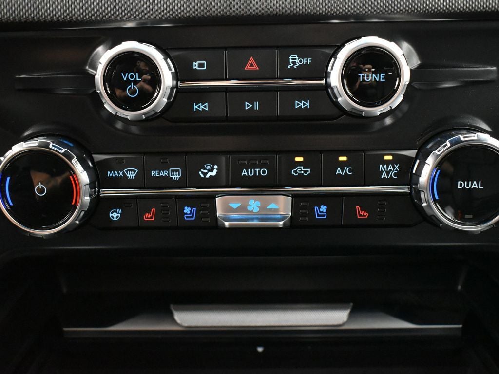 2025 Ford F-250SD Platinum 703A