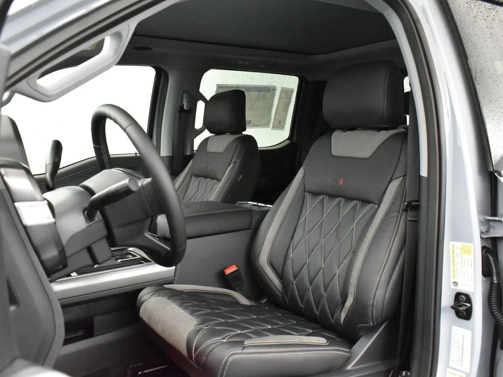 2026 Ford F-250SD SCA Black Widow