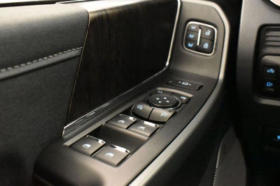 2026 Ford F-250SD Lariat Black Widow