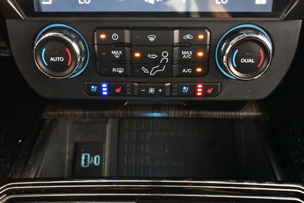 2021 Ford F-250SD Lariat Black Widow
