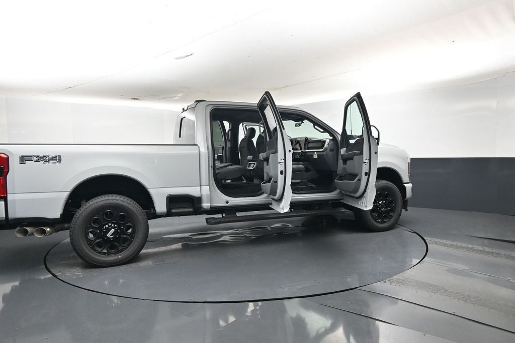 2026 Ford F-250SD XLT 603A