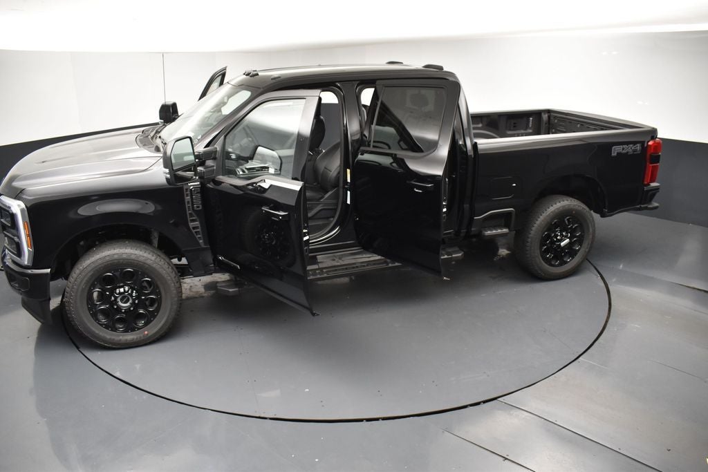 2025 Ford F-250SD Lariat 608A