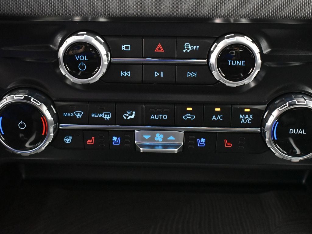 2025 Ford F-250SD Platinum 703A