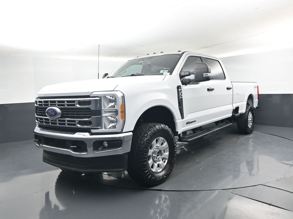 2023 Ford F-350SD XLT