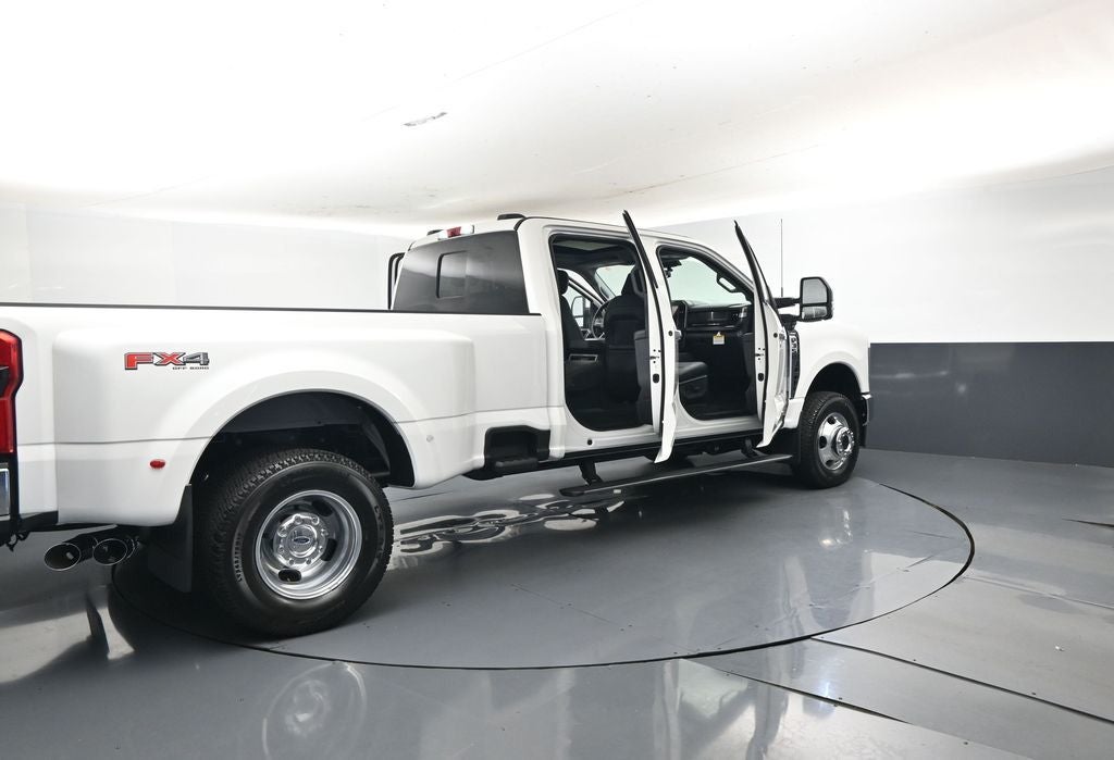 2026 Ford F-350SD Lariat 628A DRW