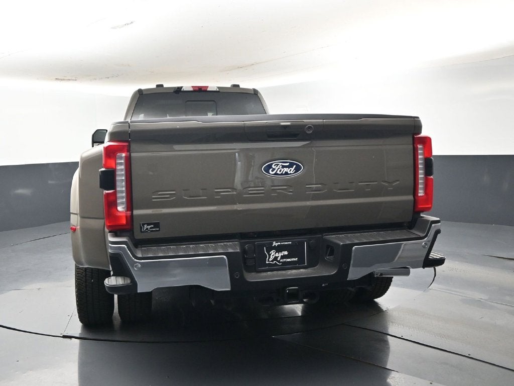 2027 Ford F-350SD Lariat DRW 628A
