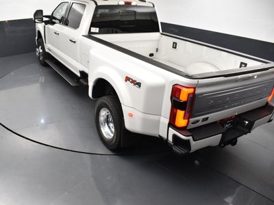 2026 Ford F-350SD Platinum DRW 723A