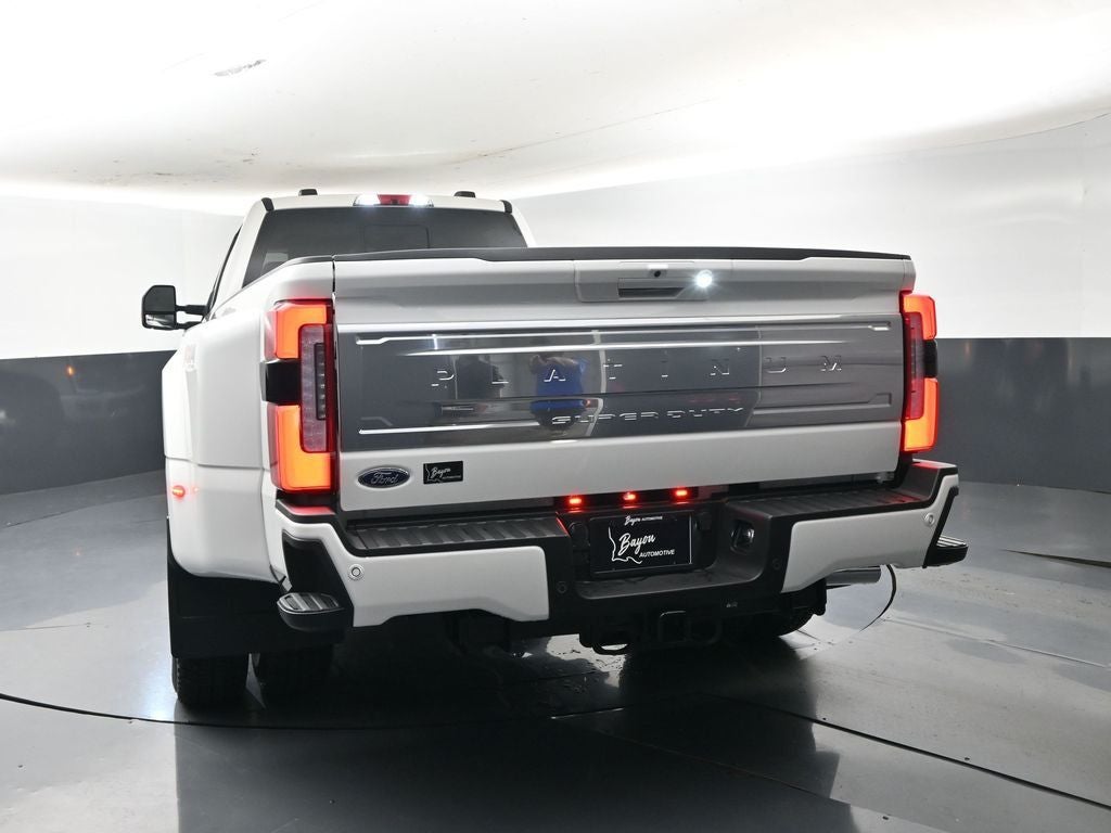 2026 Ford F-350SD Platinum DRW 723A