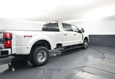 2026 Ford F-350SD Platinum DRW 723A