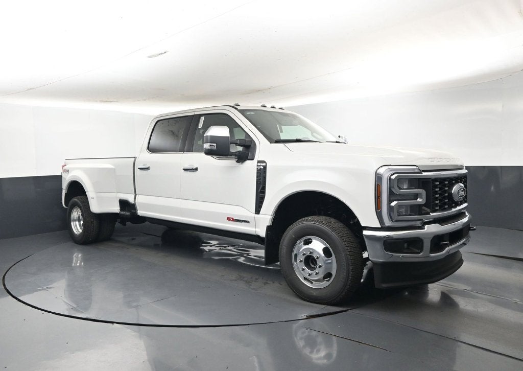 2027 Ford F-350SD King Ranch DRW