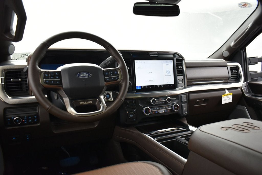2027 Ford F-350SD King Ranch DRW