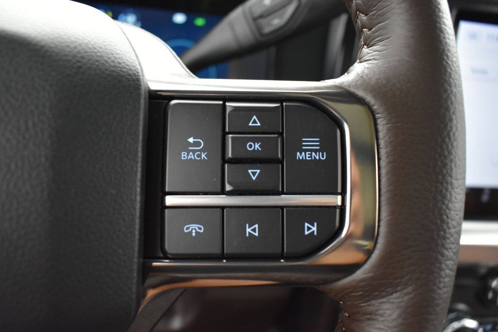 2027 Ford F-350SD King Ranch DRW