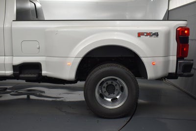 2027 Ford F-350SD King Ranch DRW