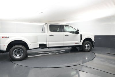 2027 Ford F-350SD King Ranch DRW