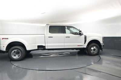 2027 Ford F-350SD King Ranch DRW