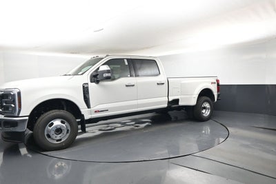 2027 Ford F-350SD King Ranch DRW
